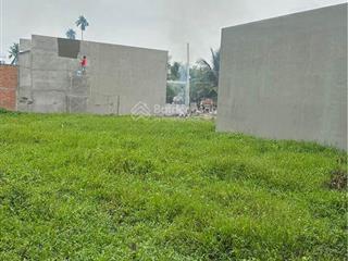 Cần bán nhanh lô 150m2/690tr ở đ. tập đoàn 4, tân kim, cần giuộc. cách vòng xoay tân kim 500m. shr