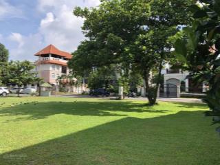 Biệt thự cần bán trong khu compound mặt tiền thoáng view công viên nội khu dtcn 305m2 giá 115 tỷ tl