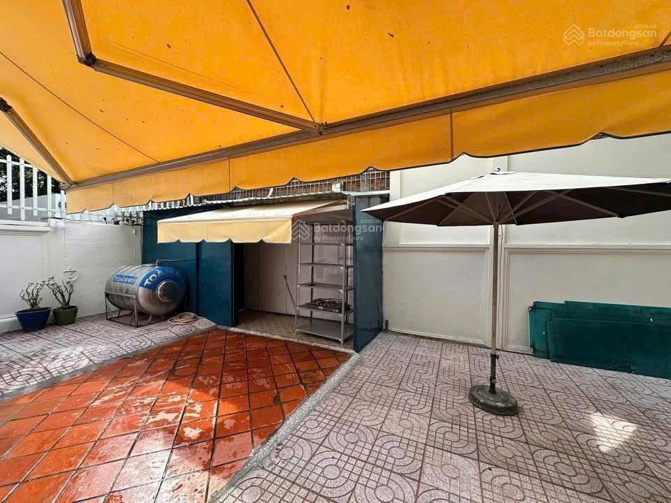 Bán villa góc 2 mặt tiền nguyễn văn hưởng, thảo điền, quận 2  205 tỷ, gần sông sài gòn