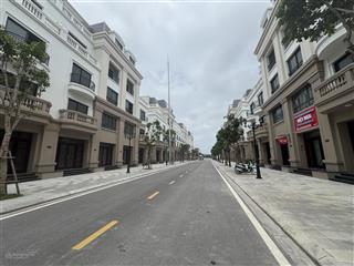 Bán biệt thự vinhomes golden avenue móng cái, giá ưu đãi 3,7 tỷ, 67,5m2