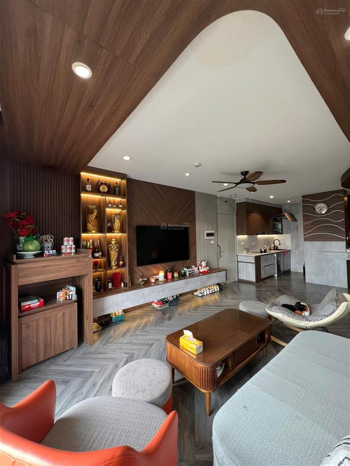 Căn hộ full nội thất cao cấp 5 sao 2 ngủ le grand jardin sài đồng chưa đến 6 tỷ