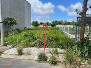 Bán gấp lô đất 5x20m full thổ cư xã tân thông hội, củ chi giá ngộp cho nhà ở hoặc đầu tư.