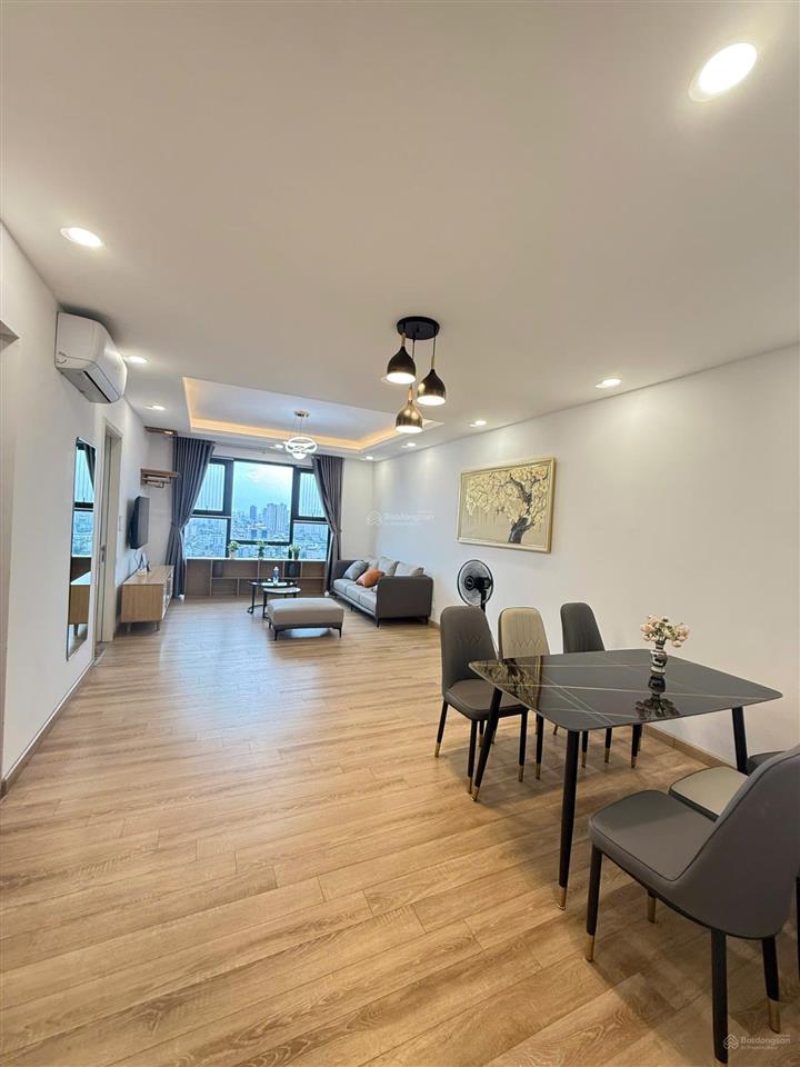 Cho thuê ch paragon, 2 và 3 phòng ngủ đồ cơ bản và full đồ giá từ 13 triệu.  0838 452 ***