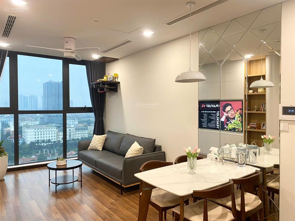 Cho thuê chcc mipec rubik 2 và 3 p ngủ full đồ giá chỉ từ 18 triệu/tháng. kh 0838 452 ***