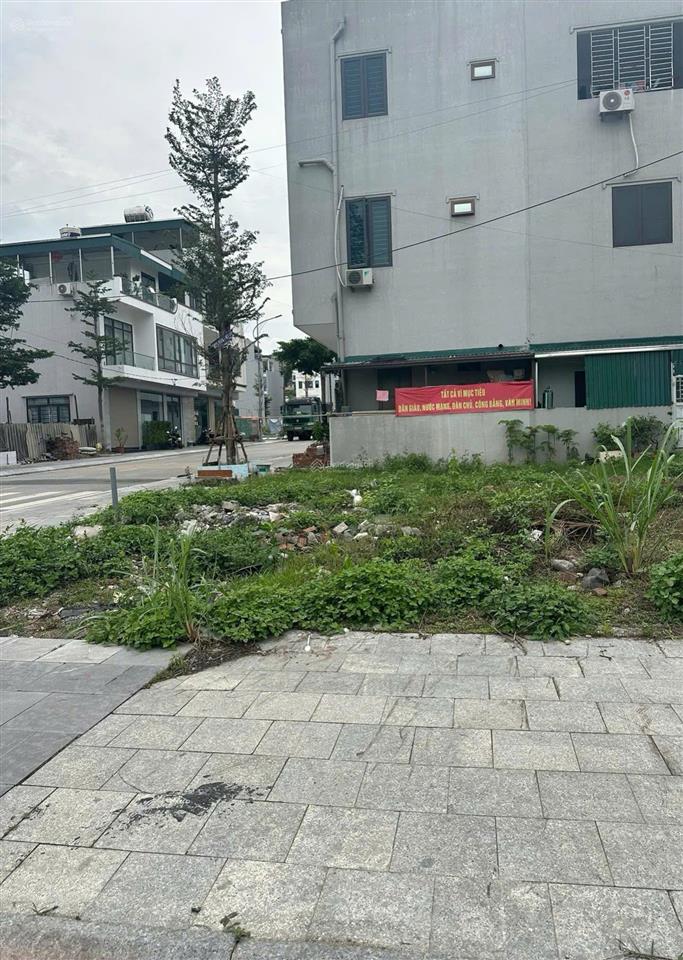 Cần bán lô góc 2 mặt tiền ngay cạnh kđt lideco cơ hội đầu tư và an cư với lô góc cực đẹp