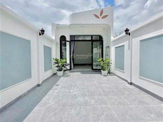Bán nhà cấp 4 chủ ngộp giá cực tốt tại phường tân triều
