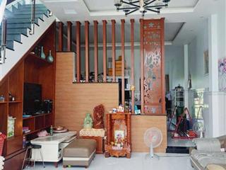 Bán nhà bình chánh, shr, 103m², 2 tầng đẹp  gần chợ, trường  giá tốt chỉ nhỉnh 2 tỷ!