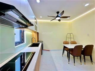 Bán nhà riêng tại trần văn đang, p 11, q3, hcm, 4,88 tỷ, 28 m2, 2pn, 2wc, full nội thất