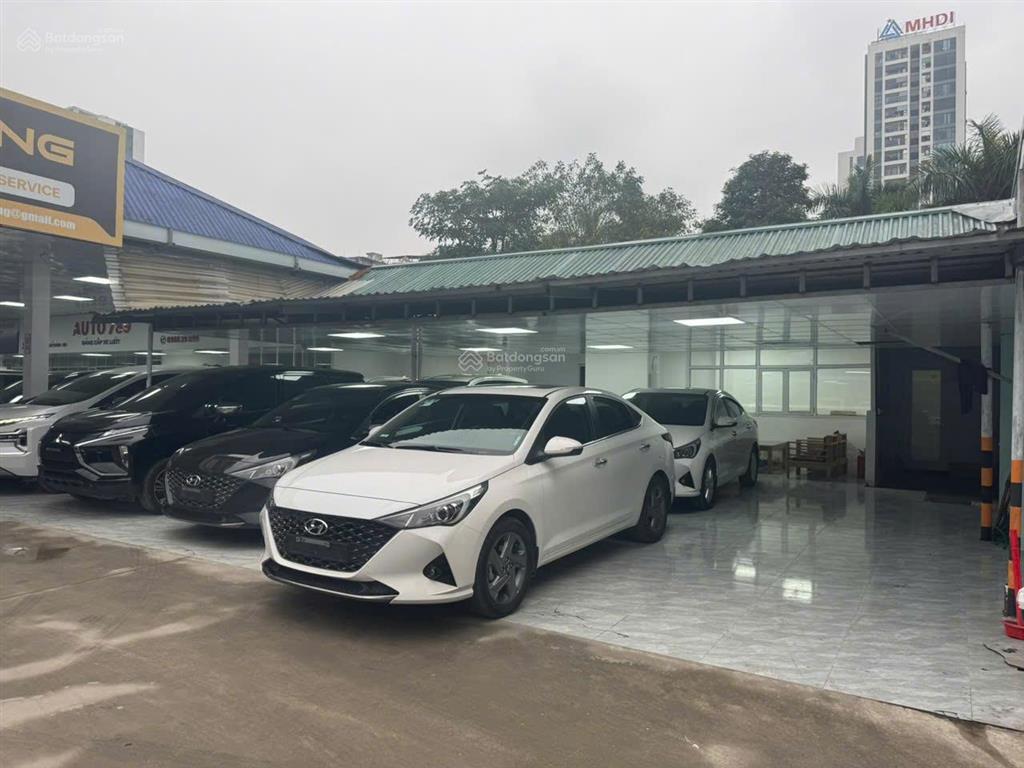 Cho thuê showroom, slot chợ xe gần mỹ đình. vị trí đắc địa. dt 156m2 và 360m2