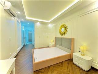 Oto đỗ cửa  cách oto tránh 5m  6 tầng thang máy  thông kinh doanh