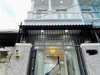 Bán ngộp nhà gò vấp 60m2 hẻm oto6m có shr giá 3ty6 còn tl gọi gấp 0769 708 *** để xem nhà