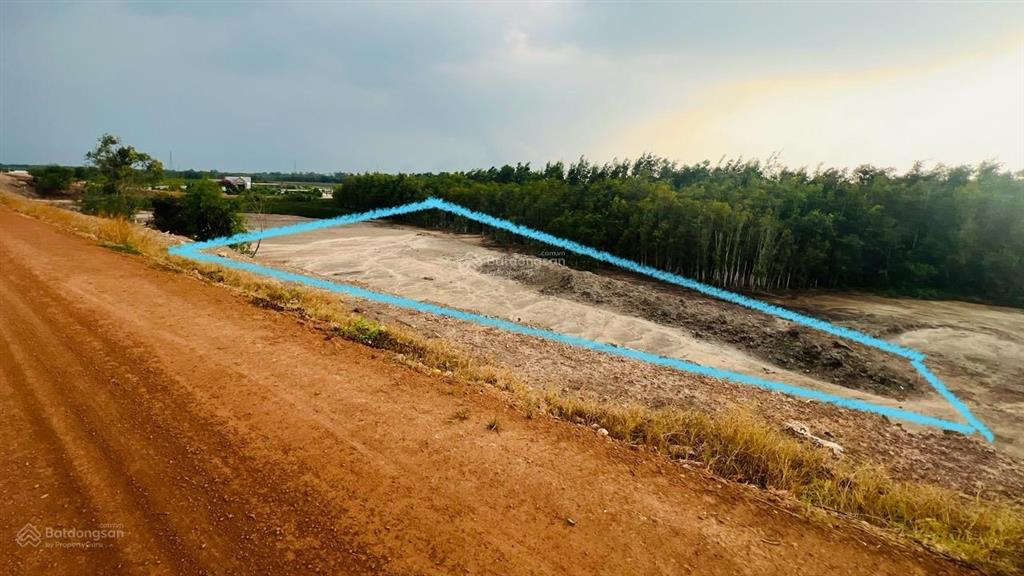 Bán gấp đất tiếp giáp mặt tiền đường kênh phước hòa, đường tỉnh lộ 7, xã thái mỹ, củ chi