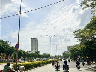 Bán nhà hẻm đẹp nhất  đáng sống nhất đoạn điện biên phủ  4.5x18m  giá 14.9 tỷ thương lượng mạnh