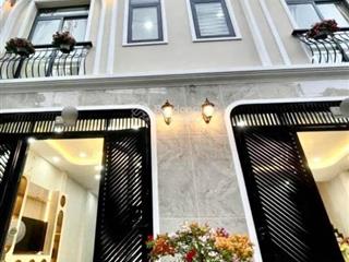 Chủ định cư cần bán gấp nhà đẹp nguyễn gia trí, bình thạnh