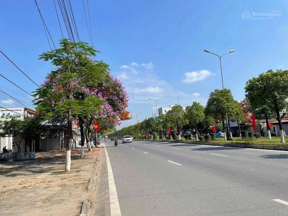 Chỉ bỏ tiền ra mua 87m2 mà được sử dụng 125 m2 đất mặt đường phạm văn đồng