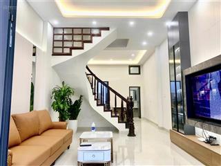 Bán nhà lô góc cổ nhuế  xây mới 7 tầng hiện đại, thang máy, ngõ thông, ô tô tránh, pháp lý chuẩn