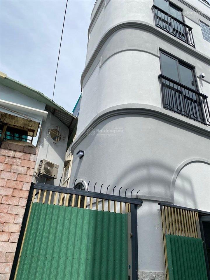 Nhà 4 tầng có thang máy  hẻm xe hơi kd chu văn an, p12, bình thạnh 4.x tỉ tl