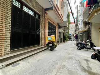 Bán nhà chùa quỳnh phường bạch mai. mới kính coong gia đình chỉ việc về ở