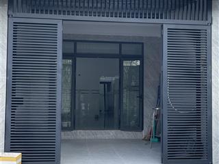 Cho thuê nr 2pn, 1wc, 81m2, 8 triệu tại phan đạt đức, long thạnh mỹ, q9, hcm
