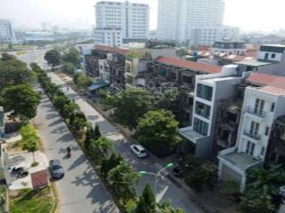 Cho thuê nhà nguyên căn 4 tầng mỗi tầng 2 phòng đầy đủ tiện nghi