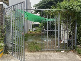 Đất thổ cư 96m2, sô đỏ ,hẻm xe hơi, 2 đầu, đã lên nền, cổng rào. tt nhà bè, khu dân cư an ninh