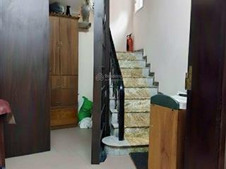 Bán nhà mặt tiền pháo đài láng phường láng hà nội