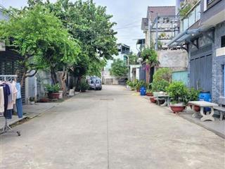 Bán nhà chính chủ 1 trệt 1 lầu, xây dựng kiên cố vị trí gần ngã tư trần hưng đạo & trần văn ơn,