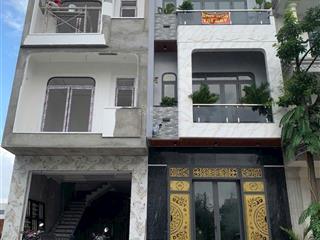 Bán nhà phố khu dân cư phúc đạt tân đông hiệp dĩ an bình dương đường thông đt 743. gần ngã
