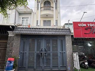 Bán nhà 3 tầng mặt tiền p. đông hoà gần sân vận động dĩ an nhà đẹp dt lớn kiến trúc tân cổ điển