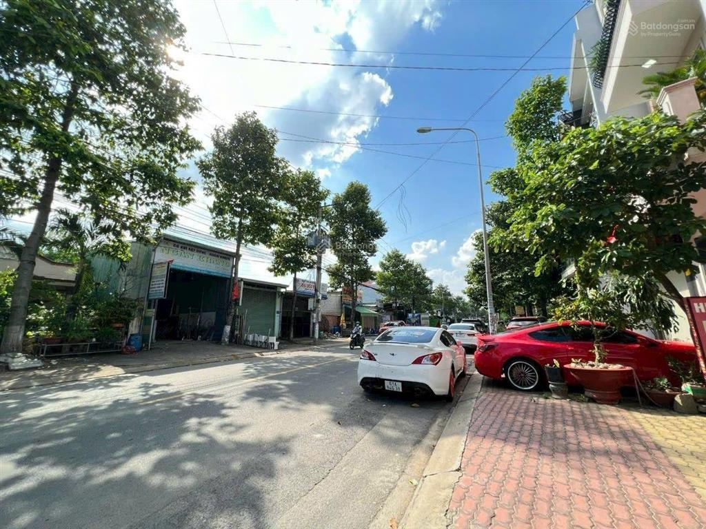 Đất mặt tiền đường trần quang khải, phường đông hòa, tp dĩ an. đất 17 tỷ 5 tl  286m² (ngang 10m)