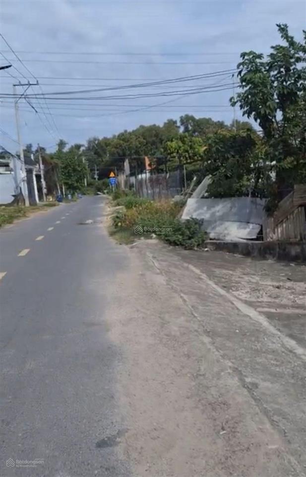 Bán xưởng tân vĩnh hiệp, tân uyên. mặt tiền đường nhựa 8m, diện tích 1.139m2 có 507,6m2 thổ cư