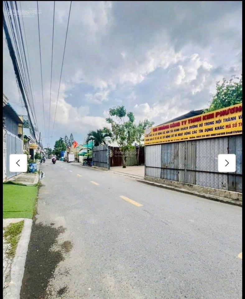 Bán xưởng mặt tiền đường trần thị dương kp đông chiêu tđh dĩ an tphcm. dt = 372.5m2 có 240m2