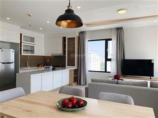 Duy nhất 1 căn 3pn 101m2 giá 9,5 tỷ. đã có sẵn hợp đồng thuê 21 triệu/tháng call em đạt hỗ trợ cọc