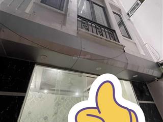 Bán nhà phố lò đúc  dt 30m2, giá 6.35 tỷ