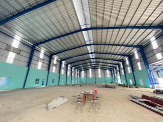 Cho thuê kho xưởng mới 5000m2 kcn đức hoà, long an, giá tốt, pccc tự động
