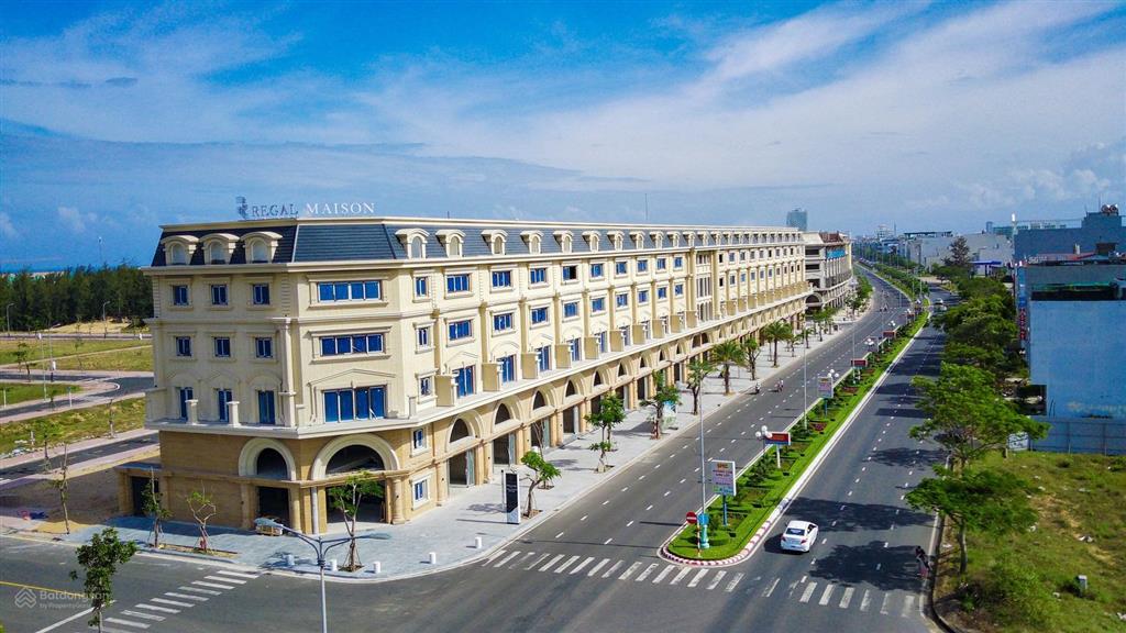 Regal maison phú yên nhà phố 5 tầng mặt biển trung tâm