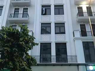 Bán căn t1634 khu manhatta ngay công viên 36ha vinwonders, tp. thủ đức, thang máy lên sân thượng