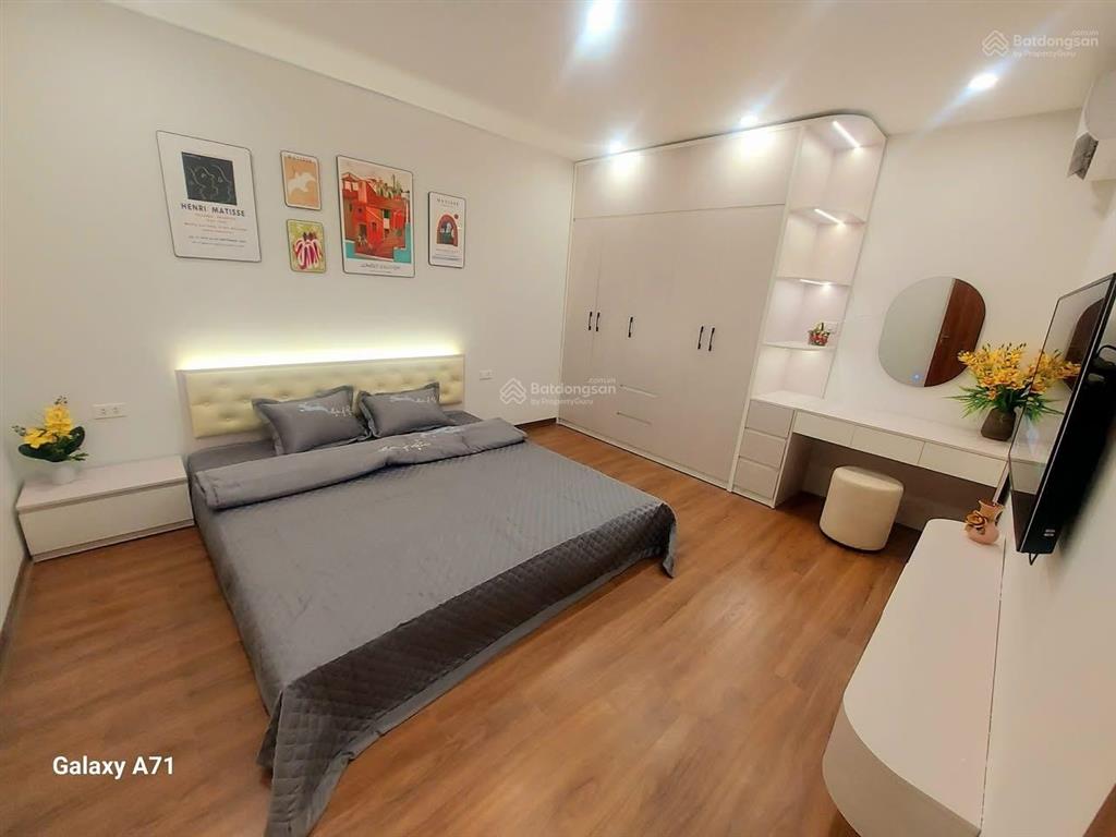 Bán nhà phố xốm, hà đông ô tô tránh đỗ cửa ngày đêm, lô góc hai thoáng 36mx5t giá chỉ 5,7tỷ