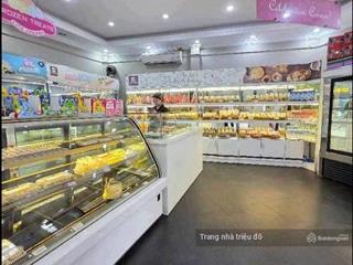 Siêu phẩm trần đại nghĩa hbt 80m² 6t thang máy mt khủng 11.4m giá 67 tỷ vỉa hè rộng