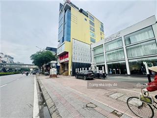 Mp nguyễn văn cừ 214m² 10 tầng mt 7.9m thông sàn vỉa hè rộng dòng tiền 400tr/th 160 tỷ