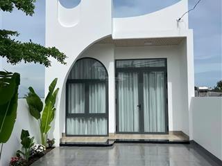 Chủ ngộp cần bán gấp nhà tại an phú tây  hưng long, 90m2, view đẹp, nhiều tiện ích