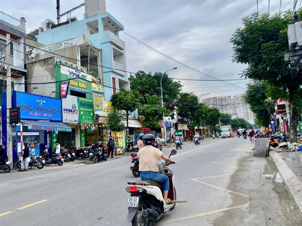 Mặt tiền kinh doanh đường dương thị mười ngay bệnh viện quận 12, dt 4x20m 1 lầu giá 9,5 tỷ