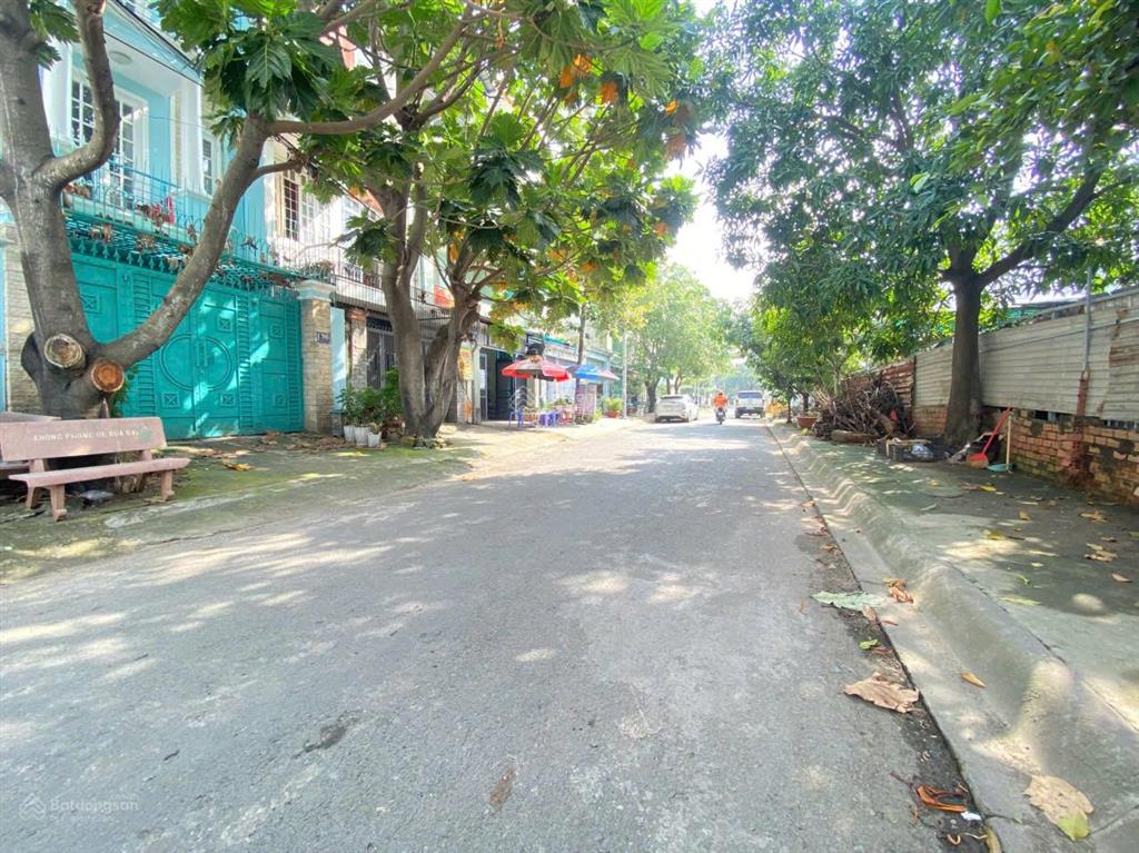 Cần bán gấp lô đất dt 5x23m tại kdc phú nhuận đường lê thị riêng, đối diện ubnd quận 12, giá 6,3 tỷ