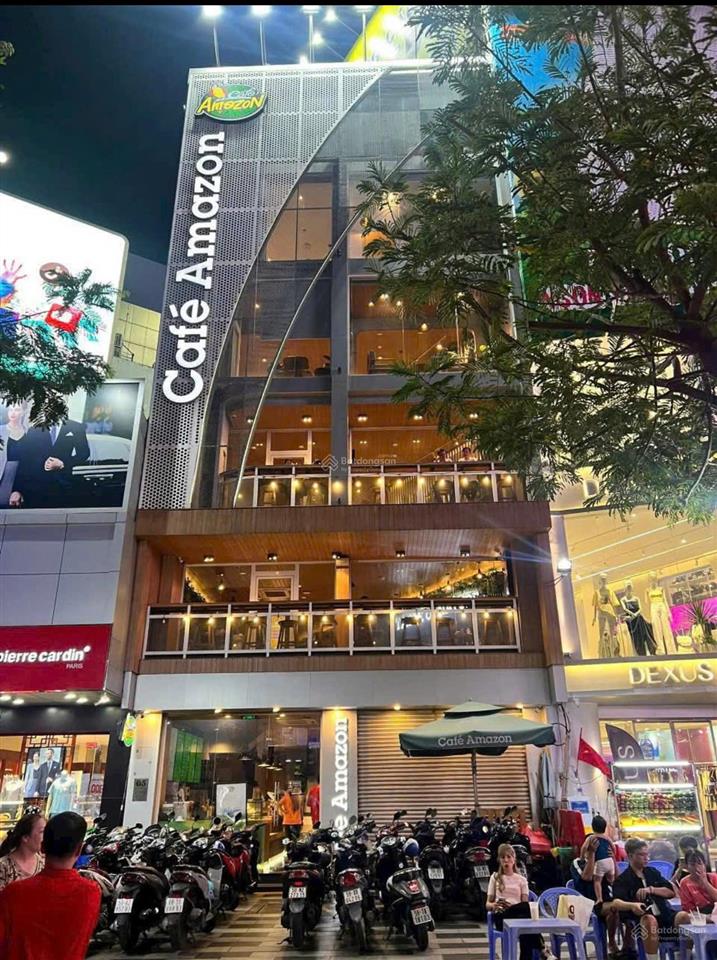 Góc 2 mặt tiền vip sư vạn hạnh gần vạn hạnh mall quận 10 dt (6 x 20) hđt 160tr/th giá 48 tỷ