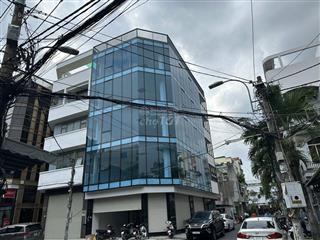 Tòa building văn phòng mặt tiền nguyễn gia trí, q. bt  dt 6 x 20m hầm 6 tầng + tm  giá 33 tỷ