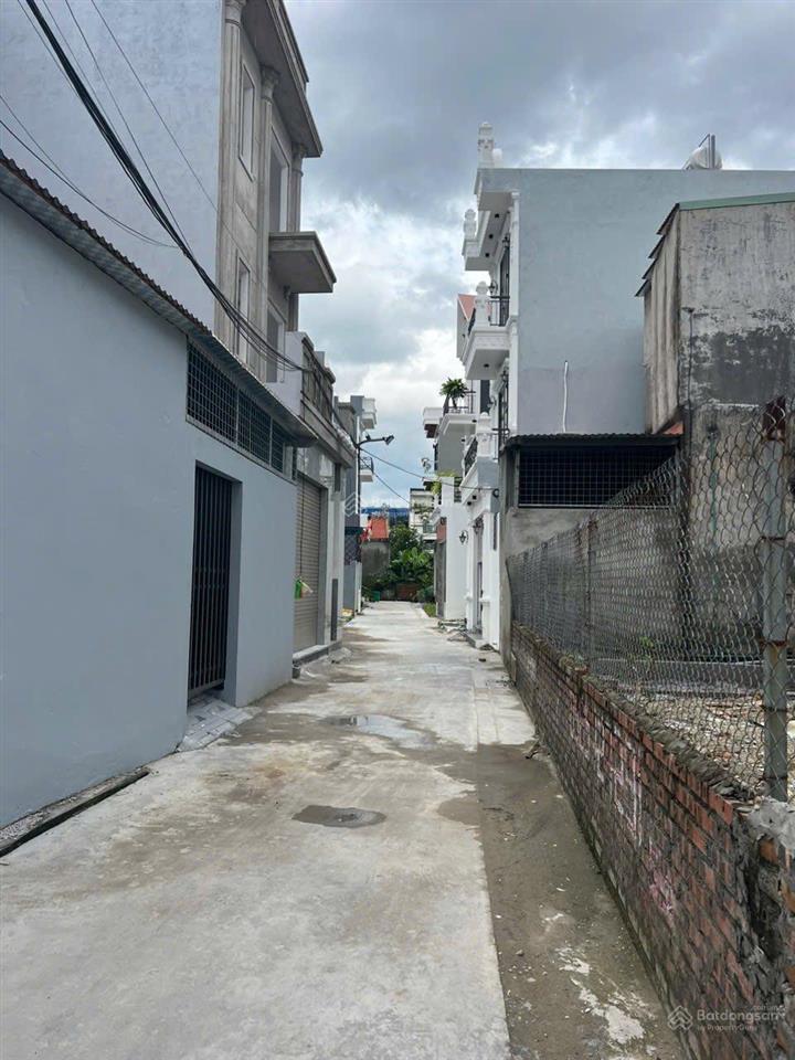 Sốc sở hữu lô đất 128m2, 589tr, shr nằm trên đường trương văn bang, cách vòng xoay cần giuộc 500m