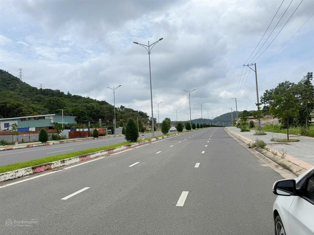 Đất mt tuyến tránh quốc lộ 56 p.kim định, tp bà rịa
