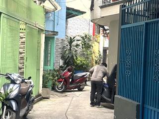 Nhà 2 tầng gần chợ lê văn sỹ 39m2 (4.1x8) 2pn 2wc  5.7 tỷ