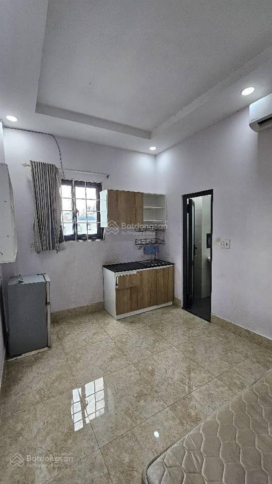 Bán chdv đẹp 6 tầng 70m2 * hẻmôtô đường cmt8 q3  9pn 9wc (có thang máy)  12.7 tỷ