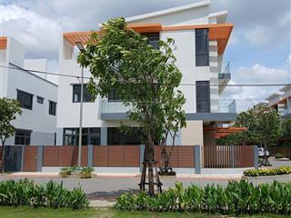 Chỉ 1.1 tỷ ( ~ 25% ) nhận ngay nhà 3 tầng nam sài gòn, mặt tiền long hậu, khu compound ven sông